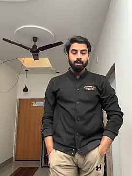 hottestboy03 online show from 26, 11, 2025