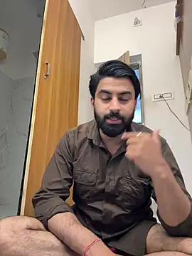 hottestboy03 online show from 18, 3, 2026