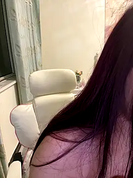 Snapshot of mimi9420 chatting on 18, 9, 2025 mimi9420 online show from 18, 9, 2025