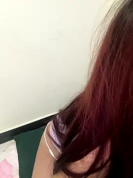 Snapshot of mimi9420 chatting on 21, 11, 2025 mimi9420 online show from 21, 11, 2025