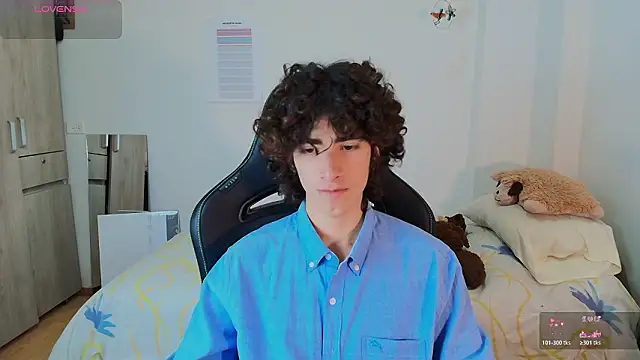 Nude Boy18 online show from 22, 2, 2026