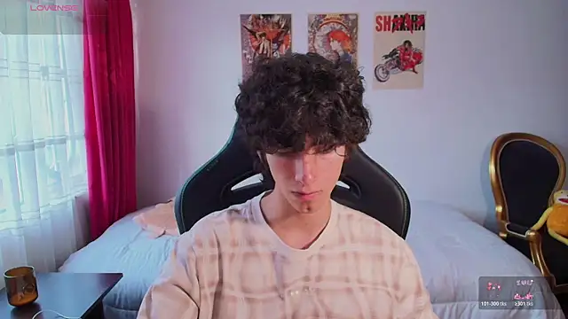 Nude Boy18 online show from 2, 7, 2026