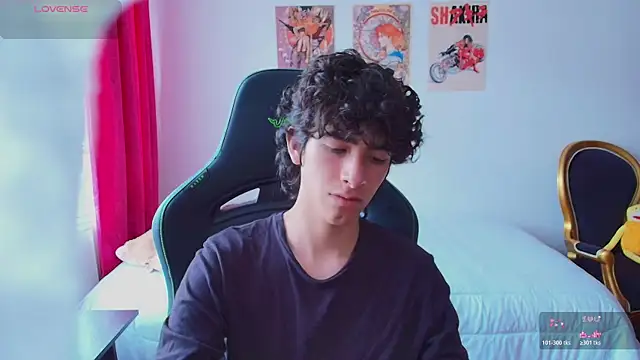 Nude Boy18 online show from 4, 7, 2026