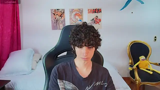 Nude Boy18 online show from 13, 7, 2026