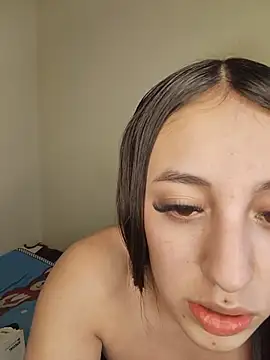 StefaniaFoxx  online show from 28, 6, 2026