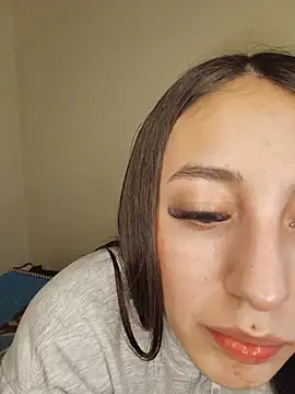 StefaniaFoxx  online show from 7, 7, 2026
