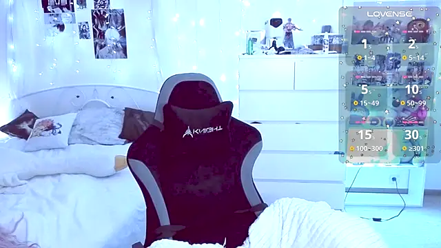 Crystal somnia online show from 1, 8, 2026