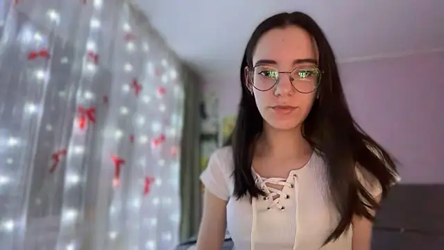 Snapshot of Vietero chatting on 12, 3, 2026 Vietero online show from 12, 3, 2026