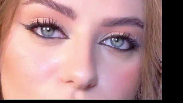 Sienna Voss online show from 21, 11, 2025