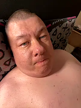 Snapshot of Tornado2007 chatting on 29, 11, 2025 Tornado2007 online show from 29, 11, 2025