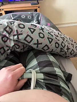 Snapshot of Tornado2007 chatting on 12, 4, 2026 Tornado2007 online show from 12, 4, 2026