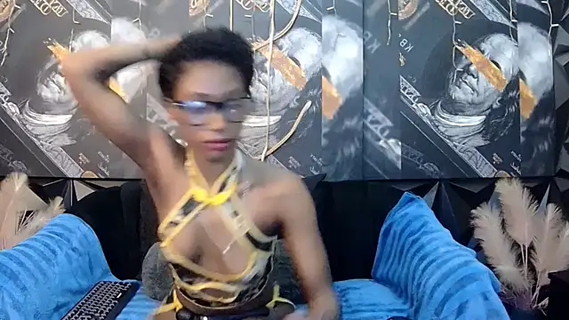 Lilmisbaddyxxx online show from 31, 1, 2026