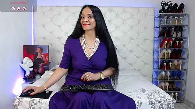 yury m2  online show from 17, 10, 2025