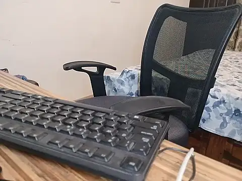 Cynthia011 online show from 18, 9, 2025