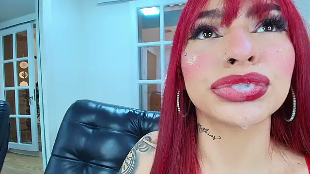 Snapshot of miss___abigail chatting on 15, 10, 2025 miss   abigail online show from 15, 10, 2025