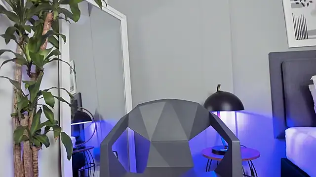 Snapshot of Tylerffoxx chatting on 26, 10, 2025 Tylerffoxx online show from 26, 10, 2025