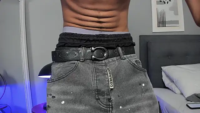 Snapshot of Tylerffoxx chatting on 20, 11, 2025 Tylerffoxx online show from 20, 11, 2025