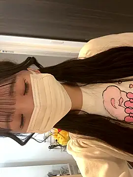 Snapshot of nano-da-u chatting on 2, 10, 2025 nano-da-u online show from 2, 10, 2025