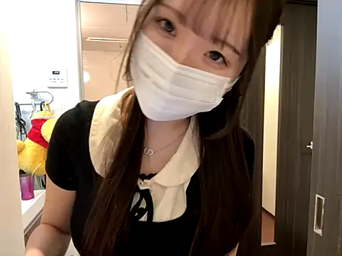 Snapshot of nano-da-u chatting on 25, 10, 2025 nano-da-u online show from 25, 10, 2025