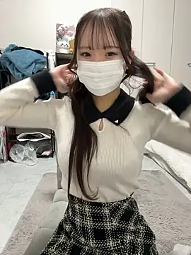 Snapshot of nano-da-u chatting on 7, 11, 2025 nano-da-u online show from 7, 11, 2025