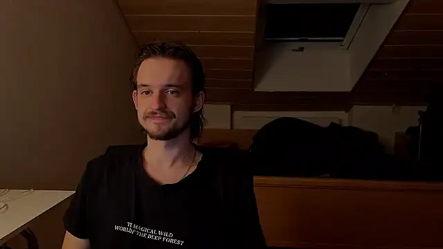 Snapshot of Bez3ybik chatting on 6, 3, 2026 Bez3ybik online show from 6, 3, 2026