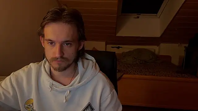 Snapshot of Bez3ybik chatting on 20, 3, 2026 Bez3ybik online show from 20, 3, 2026