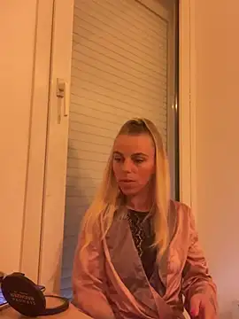 BrumeLove online show from 5, 5, 2026