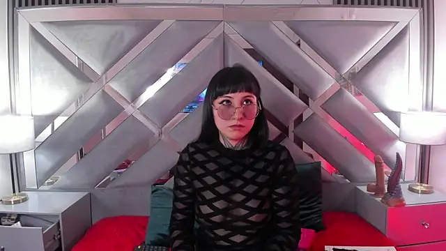 Ravenna666  online show from 25, 2, 2026