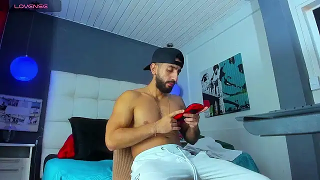 Snapshot of Yiyo10_ chatting on 3, 2, 2026 Yiyo10 online show from 3, 2, 2026