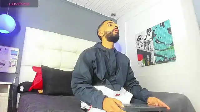 Snapshot of Yiyo10_ chatting on 6, 2, 2026 Yiyo10 online show from 6, 2, 2026