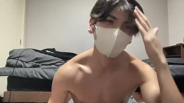 Snapshot of ccgkyokucho chatting on 19, 10, 2025 ccgkyokucho online show from 19, 10, 2025