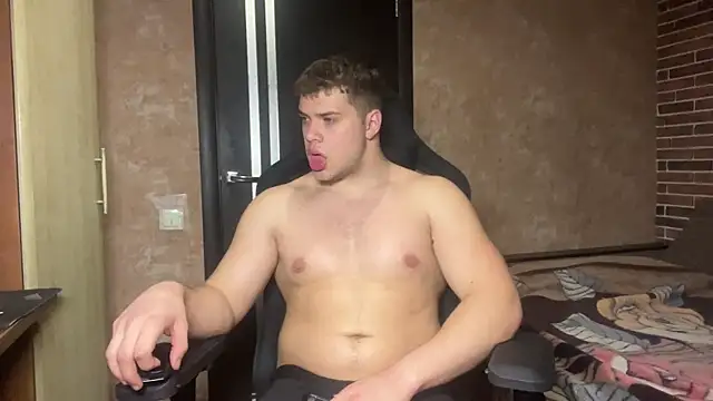 MusclePhantom online show from 4, 5, 2026