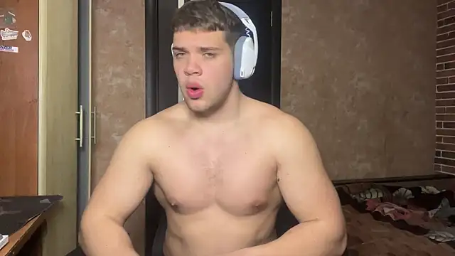 MusclePhantom online show from 5, 5, 2026