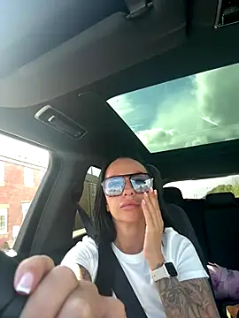 BELLABLACKXUK online show from 13, 9, 2025