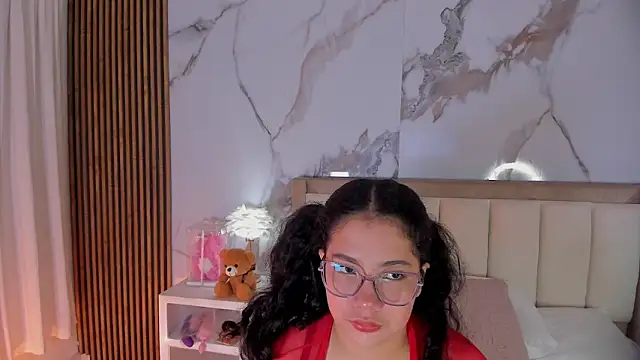 LunaRosse  online show from 1, 7, 2026