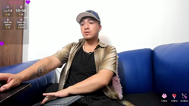 Snapshot of juanmechanic_ chatting on 11, 9, 2025 juanmechanic online show from 11, 9, 2025