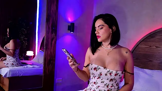 renata black  online show from 6, 3, 2026