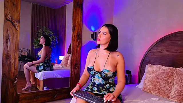 renata black  online show from 4, 8, 2026