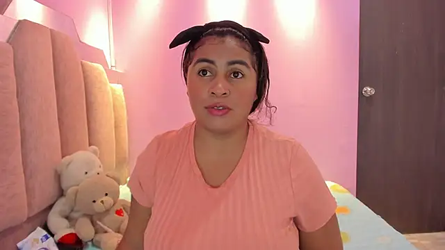 AndreaSweet2 online show from 1, 12, 2025