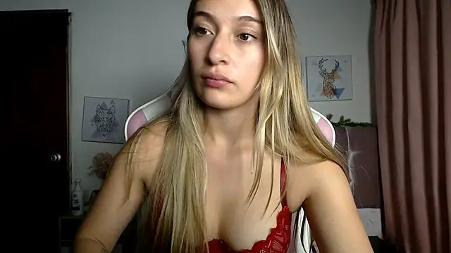SophiaaLee online show from 6, 5, 2026