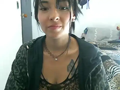 Thalia 220 online show from 8, 9, 2025