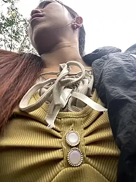 Huong-Ly online show from 22, 12, 2025