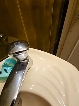 Stingles online show from 5, 10, 2025