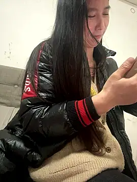 crhong666 online show from 19, 1, 2026