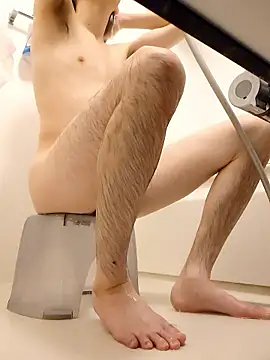 Snapshot of tanaka113 chatting on 7, 10, 2025 tanaka113 online show from 7, 10, 2025