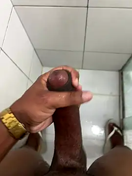 Roberto0o01 online show from 17, 11, 2025