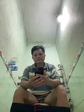 hotboy2x online show from 4, 3, 2026