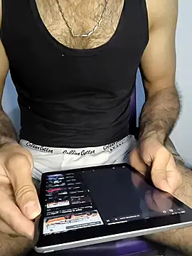 yazin199 online show from 9, 9, 2025