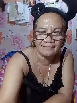 Snapshot of vickyhot1966 chatting on 7, 7, 2026 vickyhot1966 online show from 7, 7, 2026