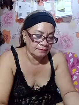Snapshot of vickyhot1966 chatting on 9, 7, 2026 vickyhot1966 online show from 9, 7, 2026